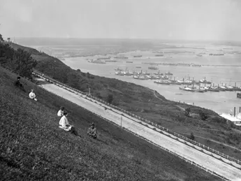 Площади и съезды г. Нижнего Новгорода